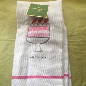 Kate Spade ♠️ (New) Take the 🎂 🍰 Kitchen Towels